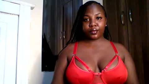 Snapshot of foxykay1 chatting on 10-08-25, 03:26 Kayla online show from 10-08-25, 03:26