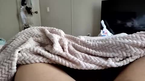 Snapshot of fra714429 chatting on 01-10-26, 05:04 fra714429 online show from 01-10-26, 05:04