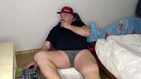 Fraboys online show from 01-06-26, 07:01