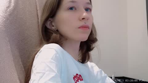 Snapshot of fran_bow chatting on 12-10-24, 12:27 fran_bow online show from 12-10-24, 12:27