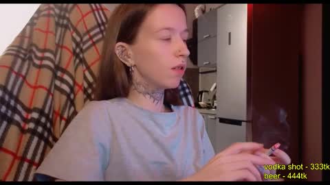 Snapshot of fran_bow chatting on 10-22-25, 07:24 fran_bow online show from 10-22-25, 07:24