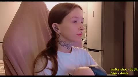 Snapshot of fran_bow chatting on 11-11-25, 02:55 fran_bow online show from 11-11-25, 02:55