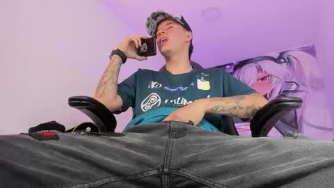 Fran online show from 11-08-25, 04:01