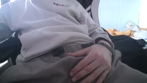 franceghj99 online show from 01-09-26, 01:58