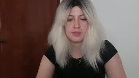 Francesca online show from 04-28-26, 07:41