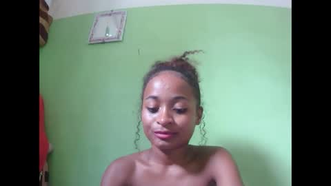 francine925426 online show from 03-07-26, 12:02