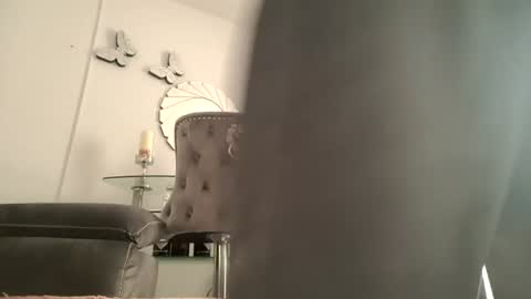 Snapshot of franciscomalin chatting on 06-23-26, 06:00 franciscomalin online show from 06-23-26, 06:00