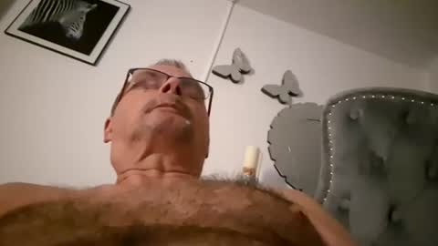 Snapshot of franciscomalin chatting on 06-28-26, 12:27 franciscomalin online show from 06-28-26, 12:27