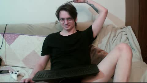 Frank online show from 03-08-26, 02:04