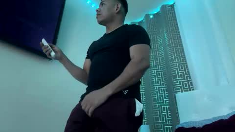 Snapshot of franco551961 chatting on 04-07-26, 02:01 franco551961 online show from 04-07-26, 02:01