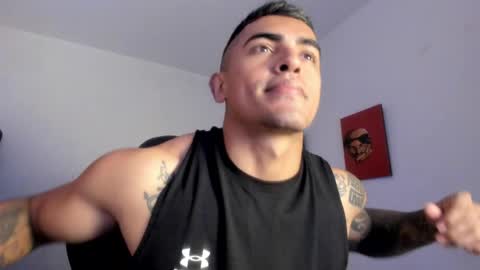 Snapshot of franco_ruiz_ chatting on 06-09-26, 04:29 franco online show from 06-09-26, 04:29