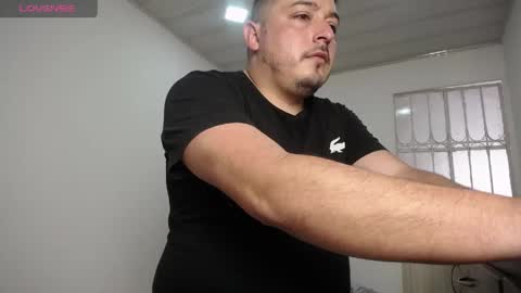 Snapshot of francoisroy chatting on 05-24-26, 05:07 Juan online show from 05-24-26, 05:07