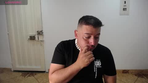 Juan online show from 06-08-26, 01:28