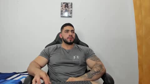 frank_foxx1 online show from 11-02-25, 04:04