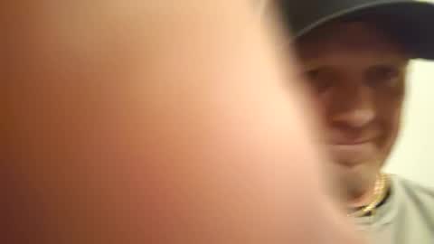 Famous Blue Eyes online show from 07-07-26, 06:58