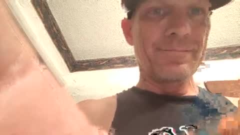 Famous Blue Eyes online show from 08-01-26, 09:30