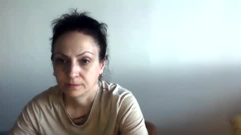 frankieteasing online show from 06-08-26, 03:45