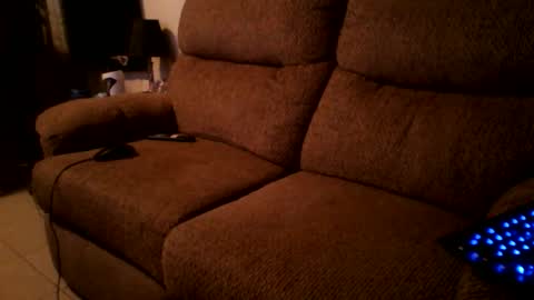 Frankstuffing online show from 03-09-25, 05:33