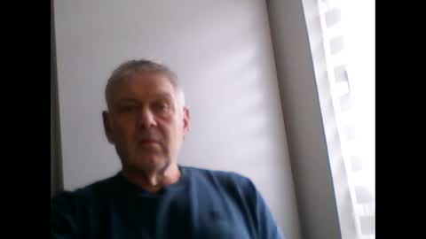 Snapshot of frannkboy61 chatting on 03-21-26, 10:42 frannkboy61 online show from 03-21-26, 10:42