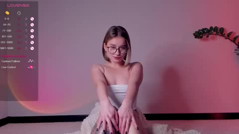 Frann online show from 11-26-25, 03:24