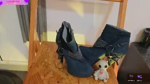 Fransheska online show from 06-13-26, 11:30
