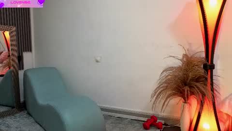 Fransheska online show from 06-19-26, 11:36