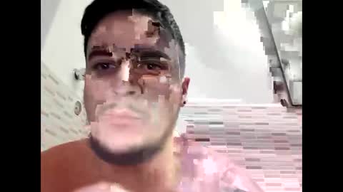 Snapshot of fraromeo2 chatting on 01-10-25, 04:20 fraromeo2 online show from 01-10-25, 04:20