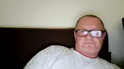Wolfi online show from 05-24-26, 11:37