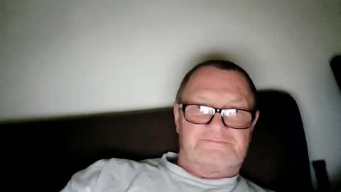 Wolfi online show from 06-10-26, 09:52