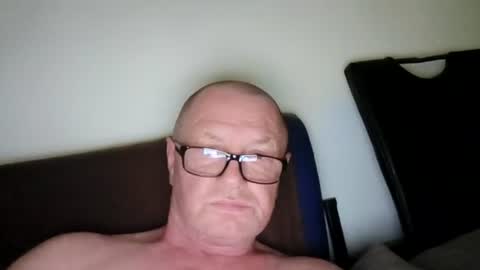 Wolfi online show from 06-26-26, 08:41