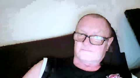 Wolfi online show from 08-01-26, 06:56