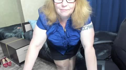 FrauMartha online show from 04-09-26, 01:27