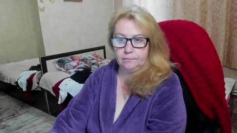 Snapshot of fraumartha chatting on 06-05-26, 06:52 FrauMartha online show from 06-05-26, 06:52