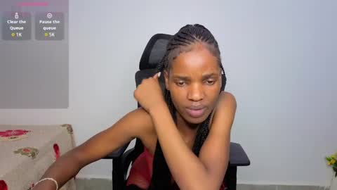 Nessa-Independent model online show from 04-27-26, 02:53