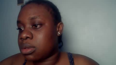 freaky slut5 online show from 10-25-25, 04:53