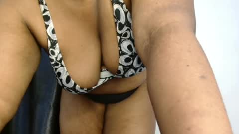 freaky slut5 online show from 07-05-26, 05:42
