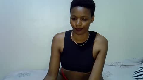 mia  online show from 01-16-26, 08:35