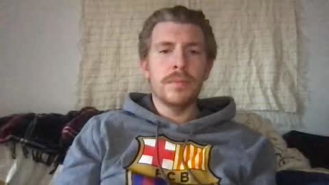 Snapshot of freddyfootball chatting on 04-08-26, 11:27 Freddy Foot Balls online show from 04-08-26, 11:27