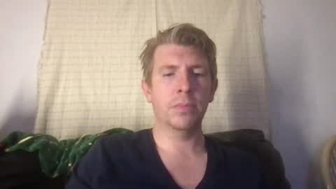 Freddy Foot Balls online show from 06-11-26, 11:14