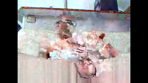 Snapshot of frederic94370 chatting on 06-04-26, 07:36 frederic94370 online show from 06-04-26, 07:36