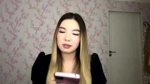 Elina online show from 03-23-26, 05:44