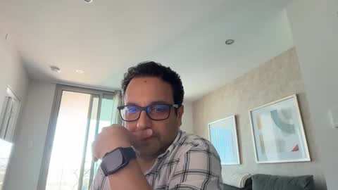 Snapshot of fredmarsone chatting on 01-14-26, 02:17 fredmarson online show from 01-14-26, 02:17