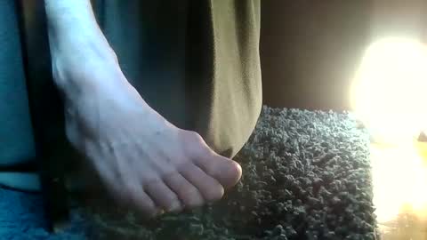 Snapshot of fredthetom12 chatting on 01-21-25, 03:54 Greedy Fred online show from 01-21-25, 03:54