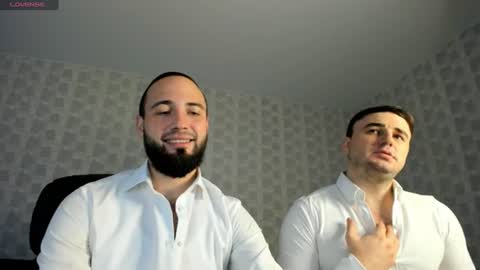 Snapshot of free_man___ chatting on 07-06-26, 12:02 Andrew online show from 07-06-26, 12:02