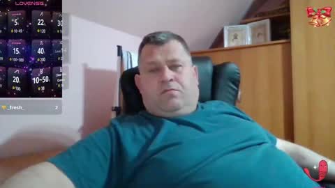 freeboy80180 online show from 02-27-25, 06:42