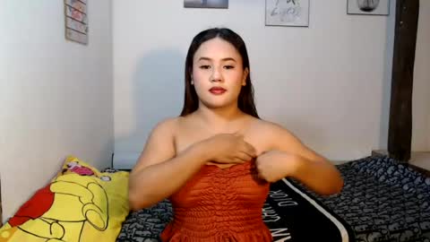 Yesia online show from 07-26-26, 09:05