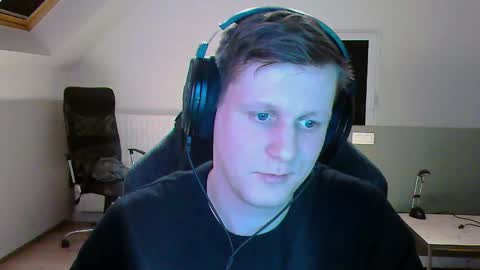 Snapshot of frenchfrieswithmayo chatting on 03-10-25, 07:40 French fries online show from 03-10-25, 07:40