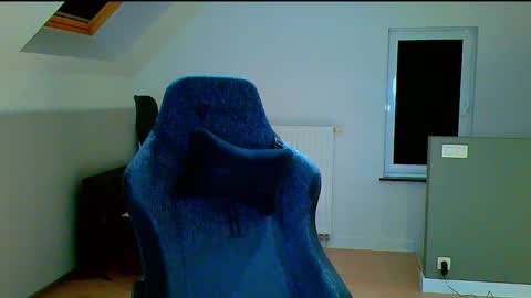 Snapshot of frenchfrieswithmayo chatting on 09-13-25, 06:40 French fries online show from 09-13-25, 06:40
