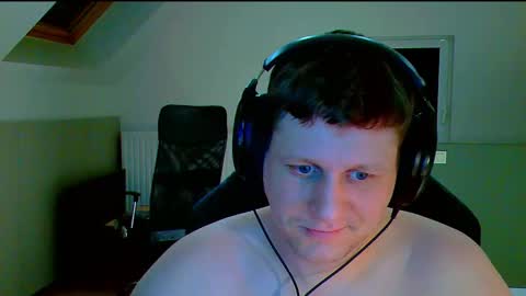 Snapshot of frenchfrieswithmayo chatting on 09-19-25, 07:58 French fries online show from 09-19-25, 07:58