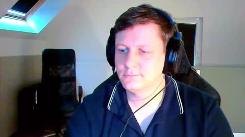Snapshot of frenchfrieswithmayo chatting on 10-25-25, 07:27 French fries online show from 10-25-25, 07:27